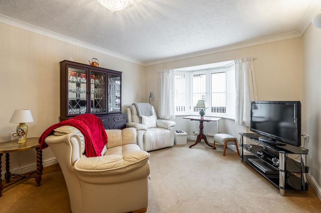 Property image 5 of 26