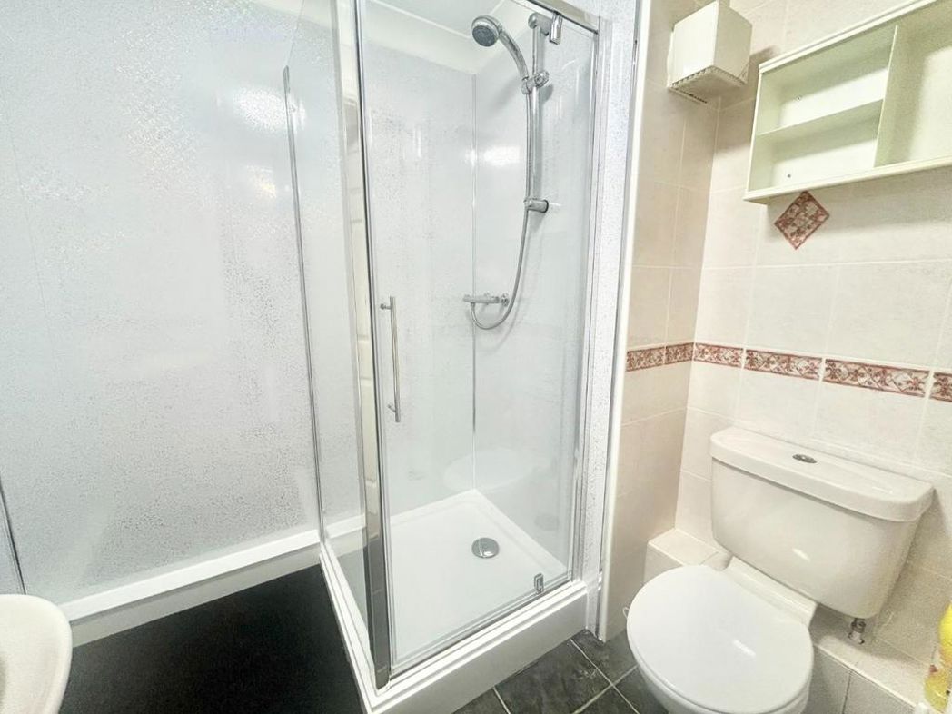 Property image 22 of 27