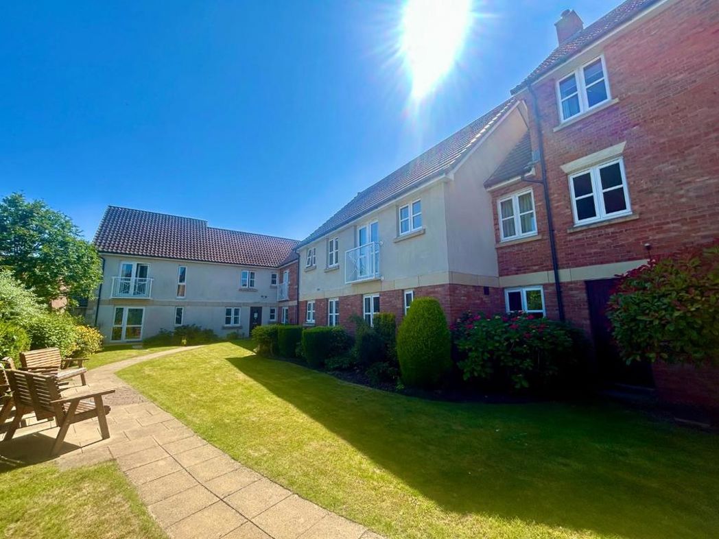 Property image 25 of 27