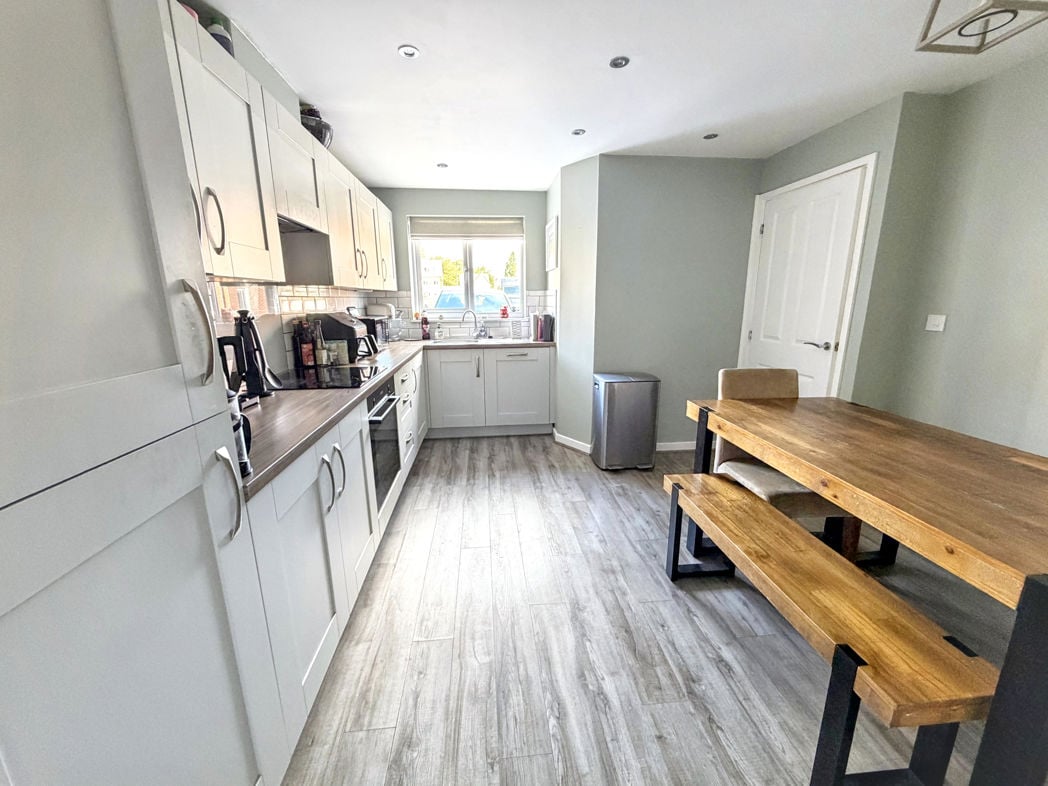 Kitchen/dinner