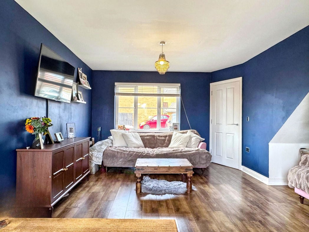 Property image 6 of 23