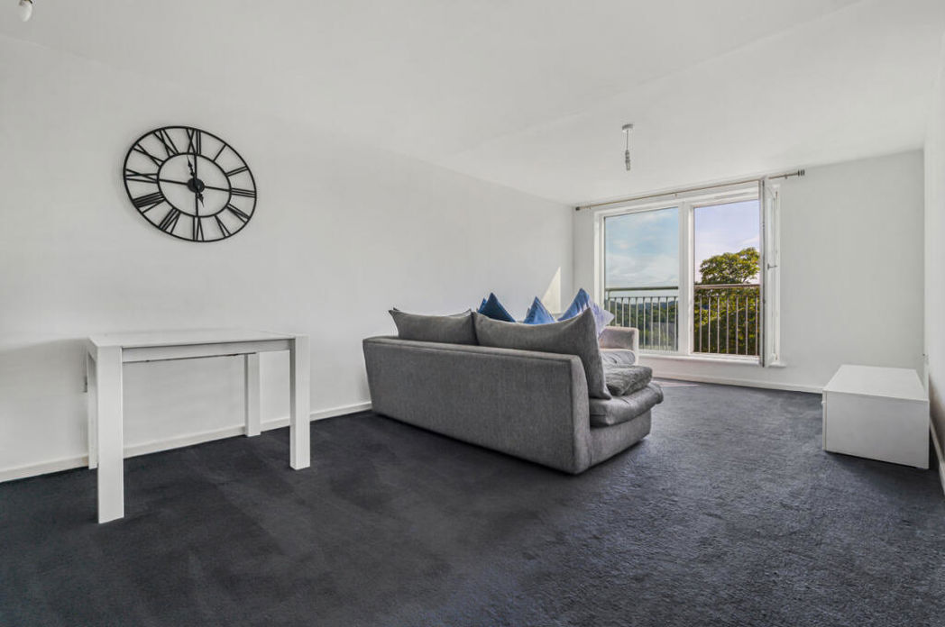 Property image 6 of 13
