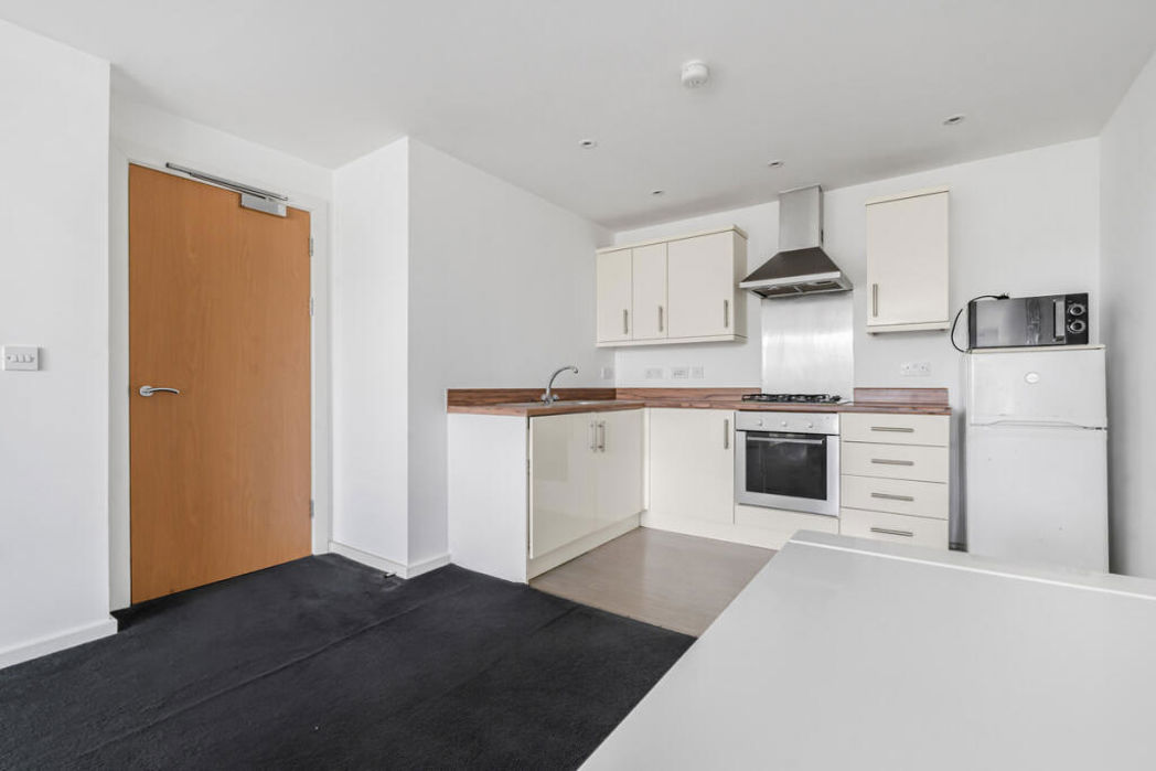 Property image 3 of 13
