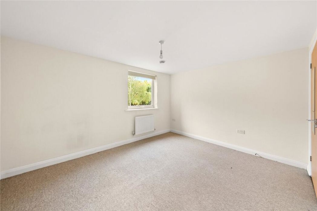 Property image 5 of 12
