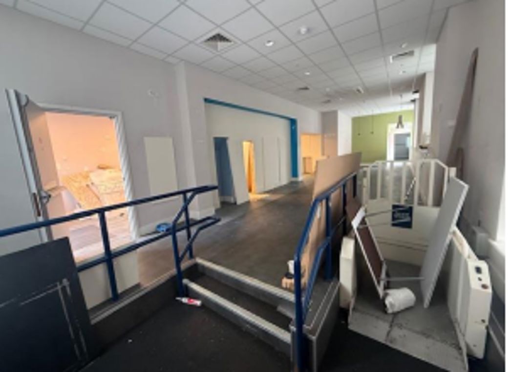 Property image 3 of 4