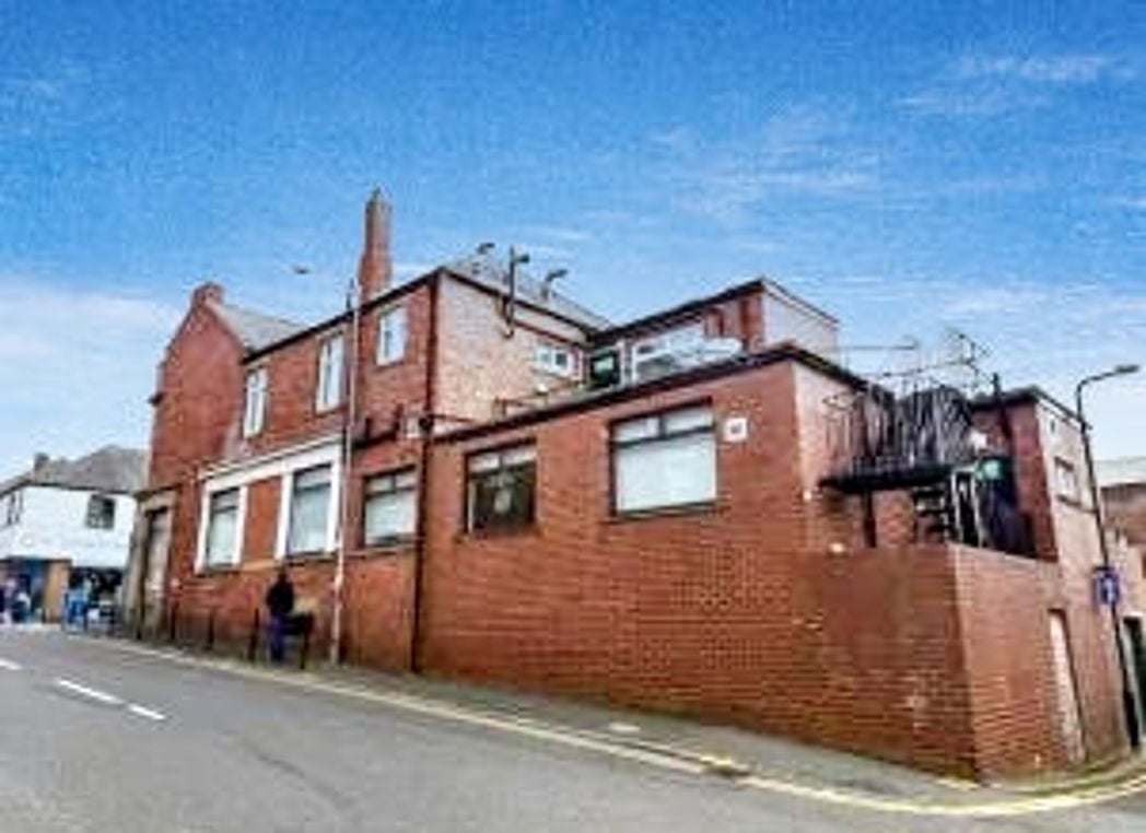 Property image 2 of 4