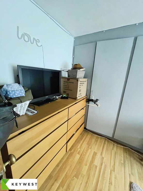 Property image 3 of 11