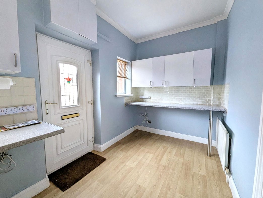 Property image 5 of 11