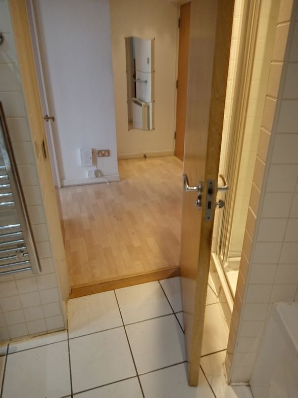 Property image 17 of 27