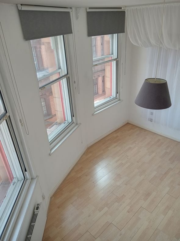 Property image 18 of 27