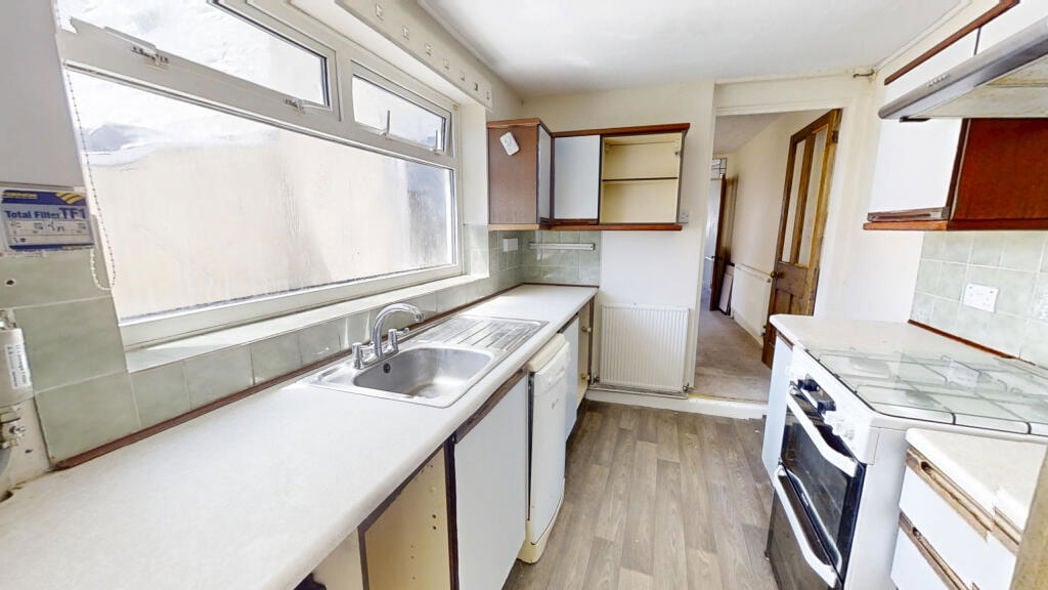 Property image 5 of 18