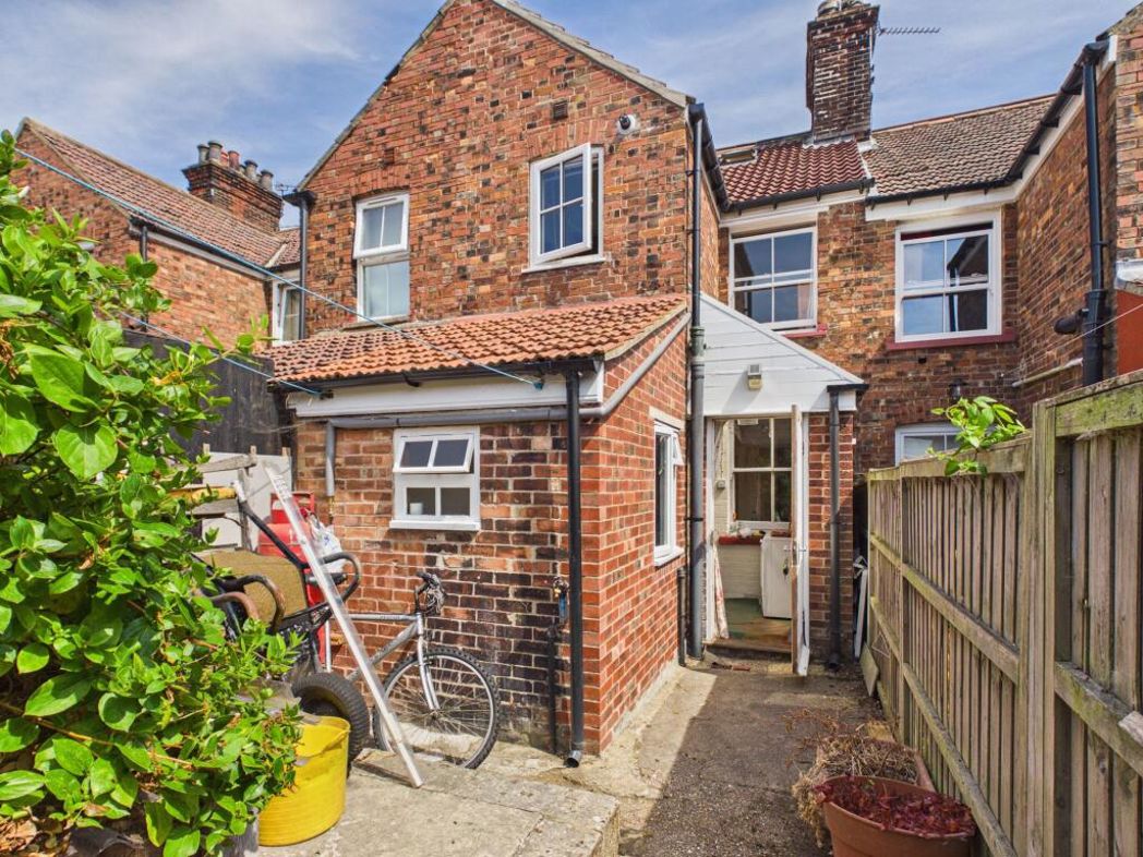 Property image 9 of 13