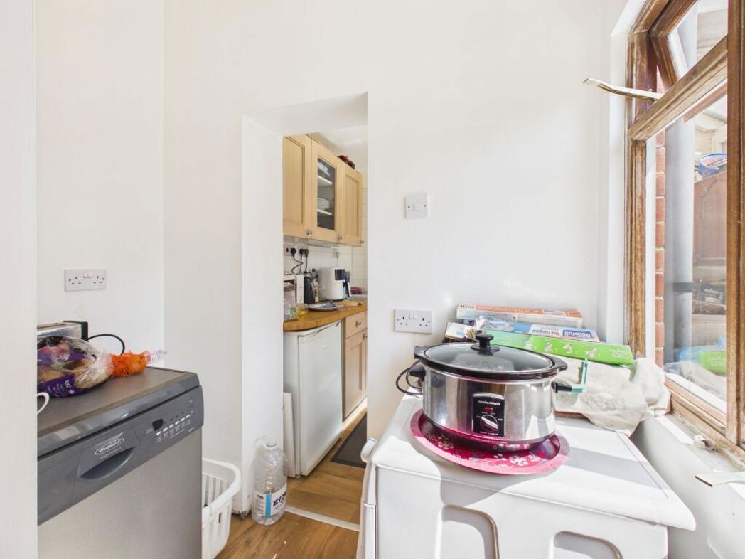 Property image 3 of 13