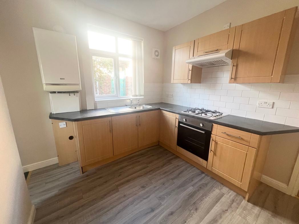 Property image 4 of 8
