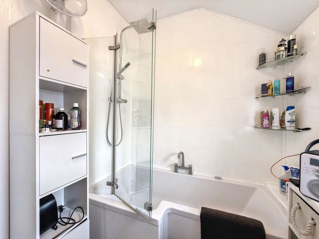 Property image 18 of 22