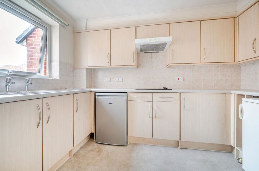 Property image 5 of 14