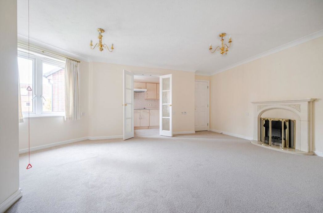 Property image 2 of 14