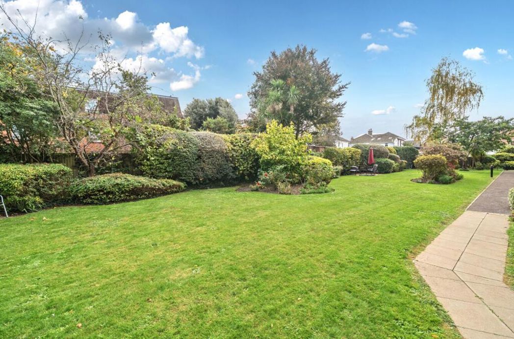 Property image 12 of 14