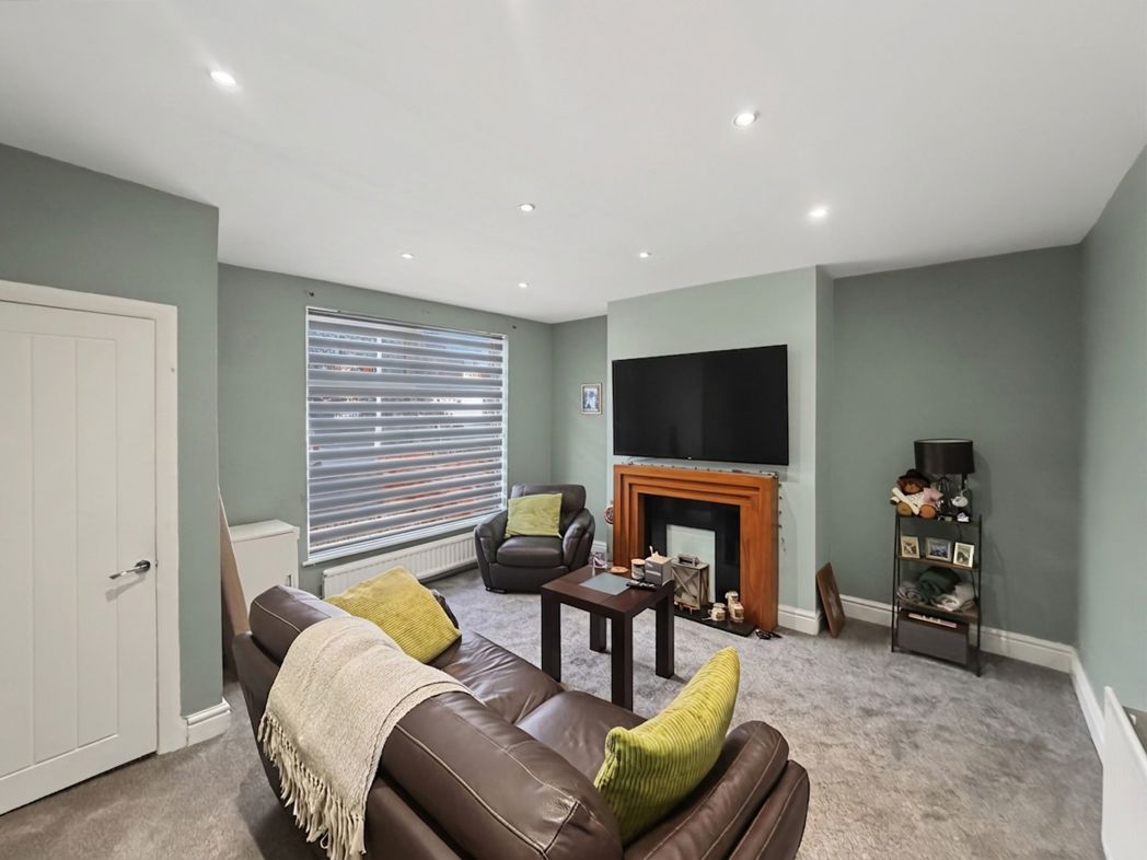 Property image 19 of 34