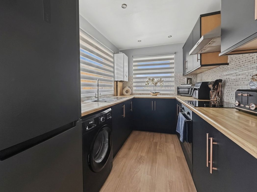 Property image 22 of 34