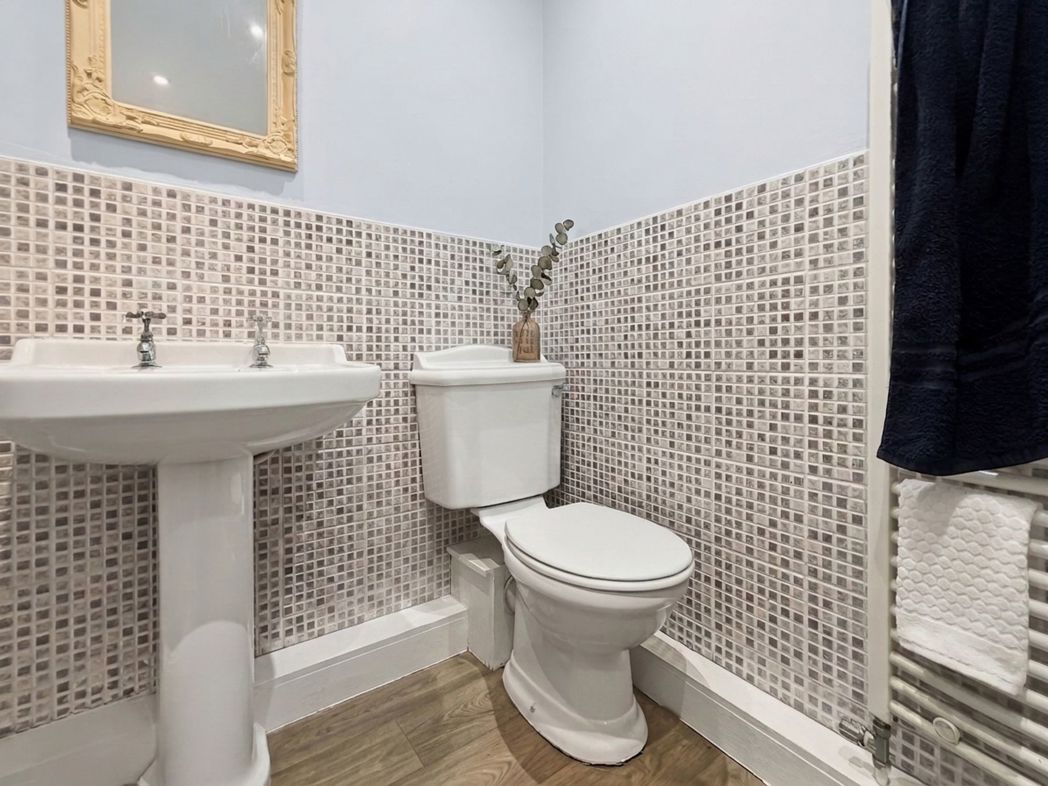 Property image 29 of 34