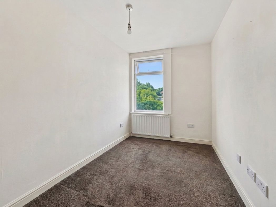 Property image 30 of 34