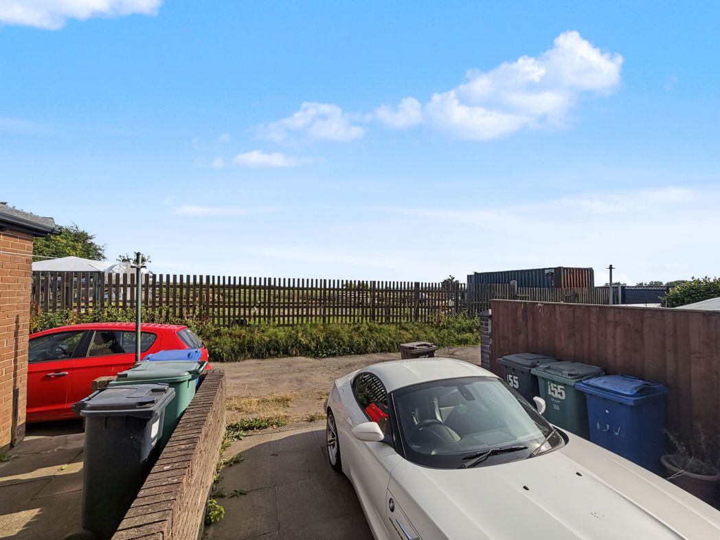 Property image 33 of 34