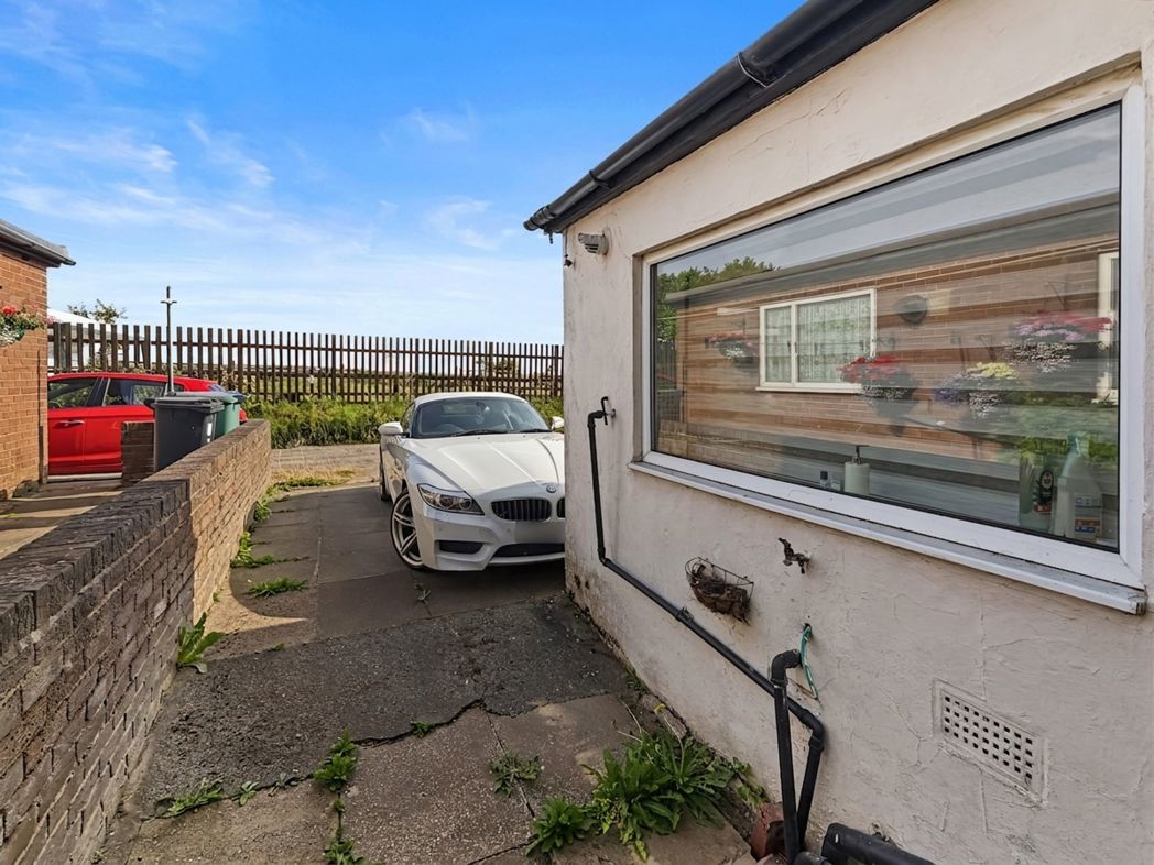 Property image 34 of 34