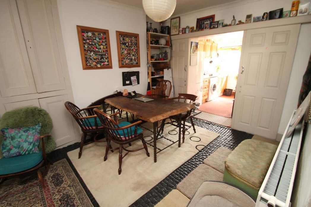 Property image 3 of 22