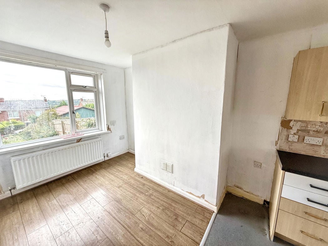 Property image 4 of 8