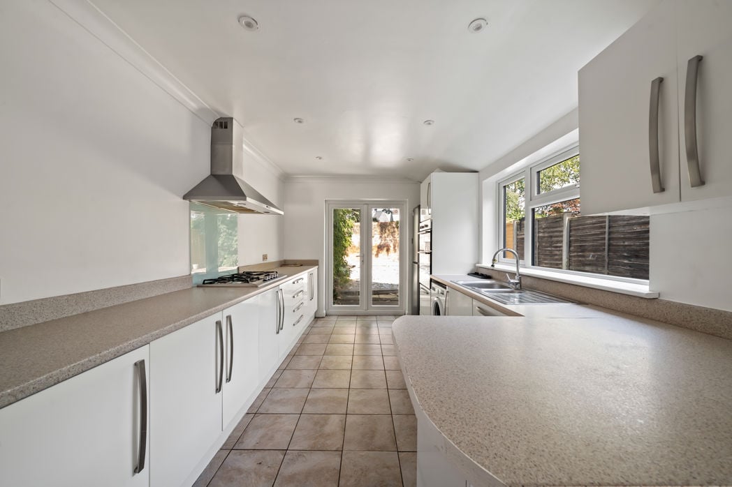 Property image 8 of 20