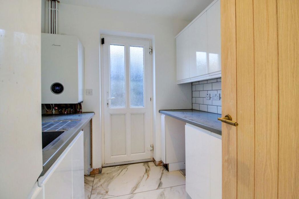 Property image 10 of 26