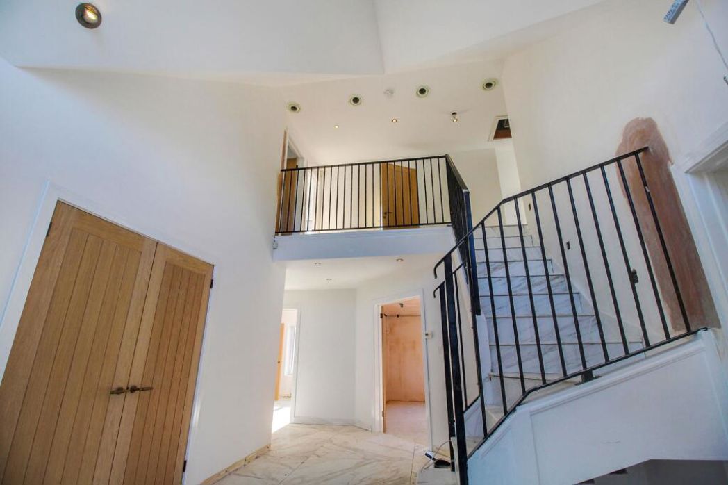 Property image 13 of 26