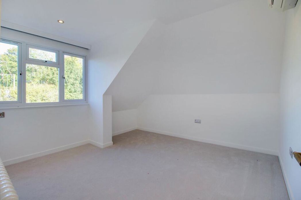 Property image 19 of 26