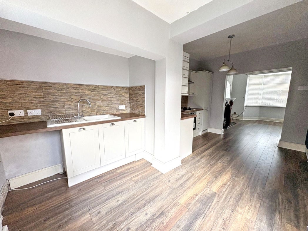 Property image 6 of 14
