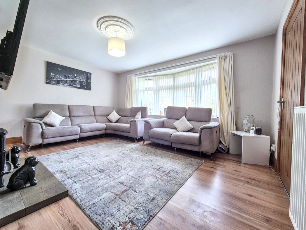 Lounge.