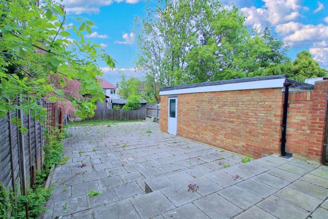 Property image 2 of 14