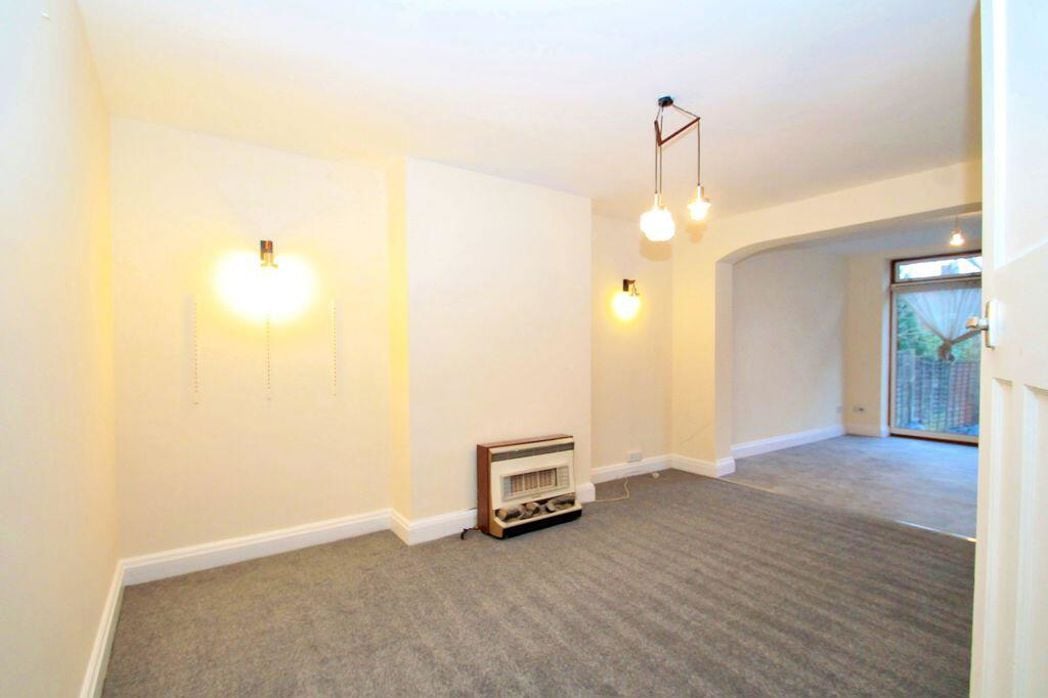Property image 4 of 14