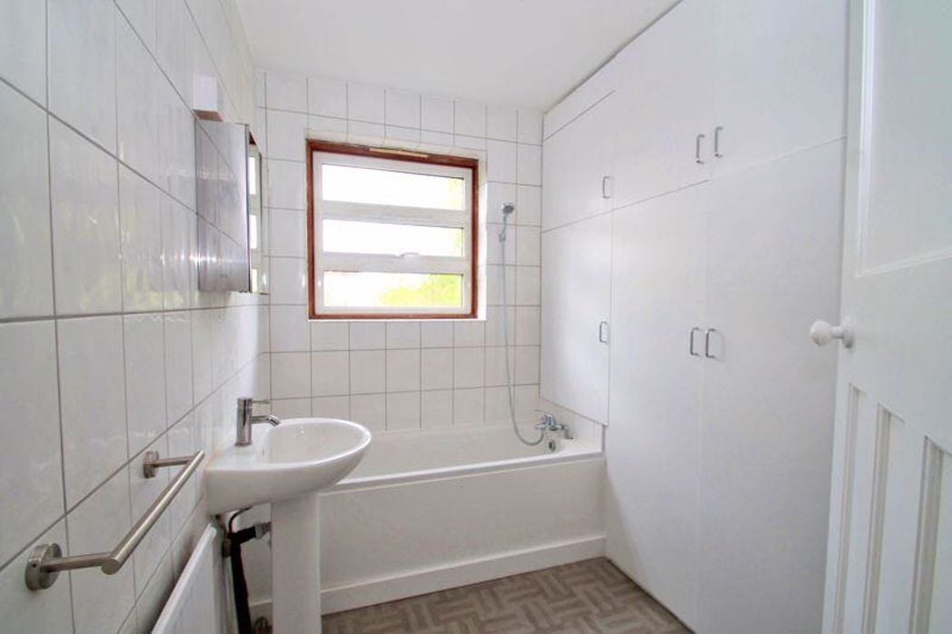 Property image 6 of 14