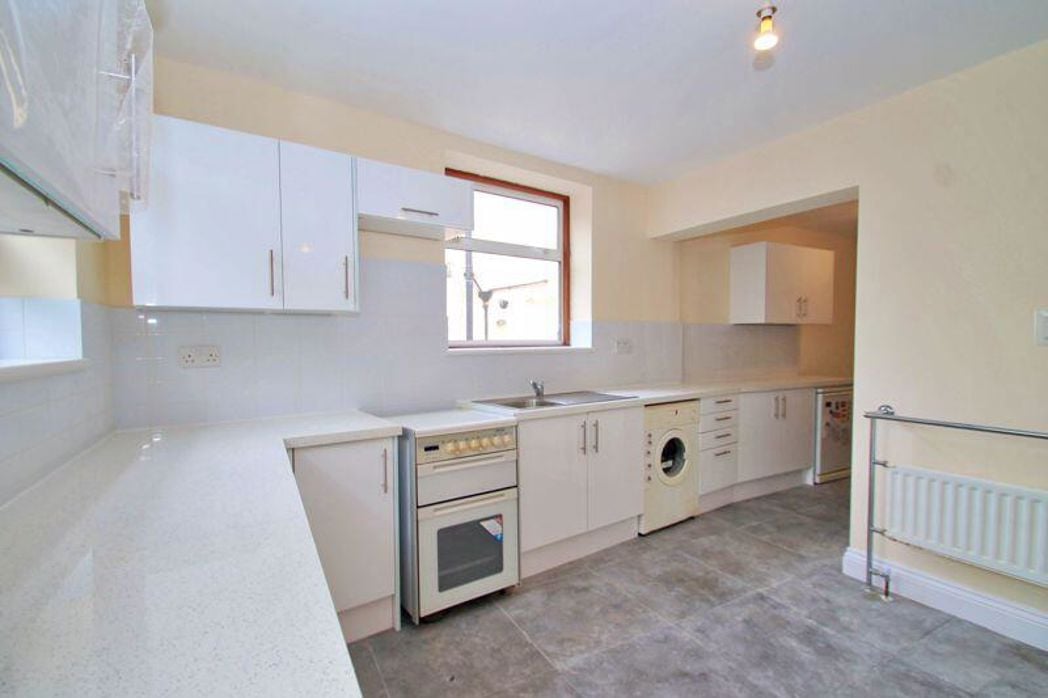 Property image 10 of 14