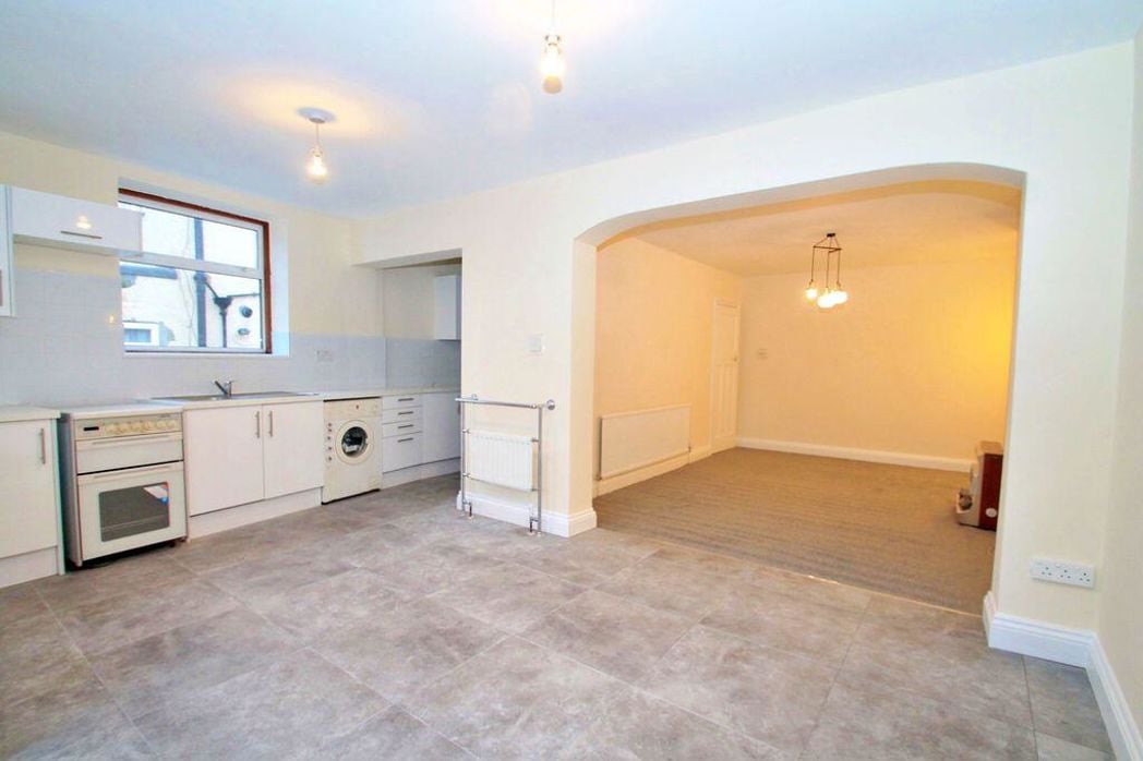 Property image 14 of 14