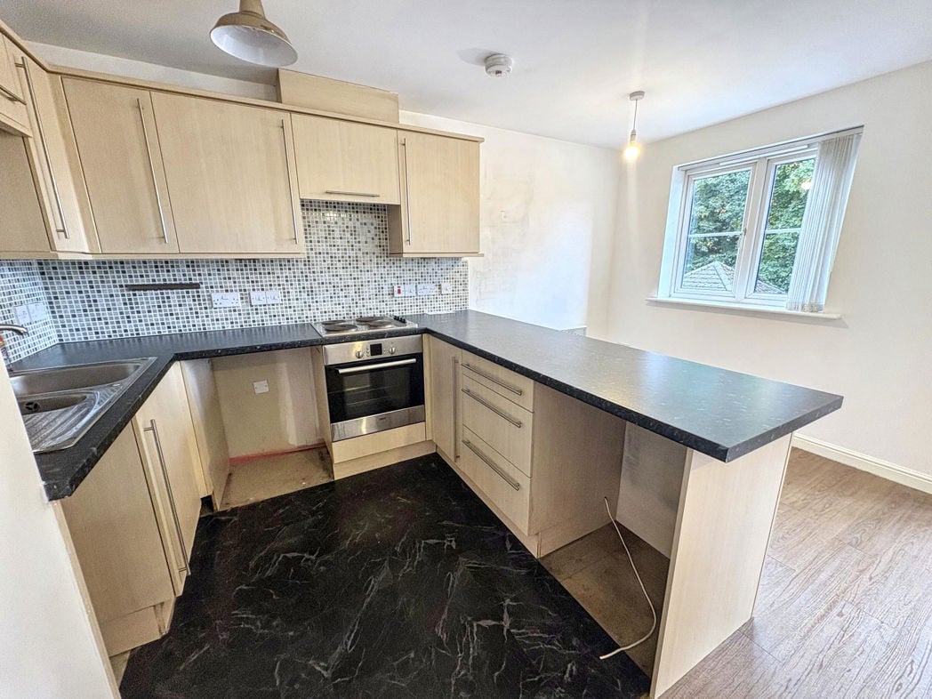 Property image 3 of 7