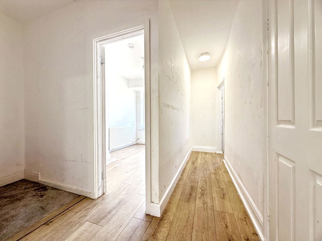 Property image 10 of 19
