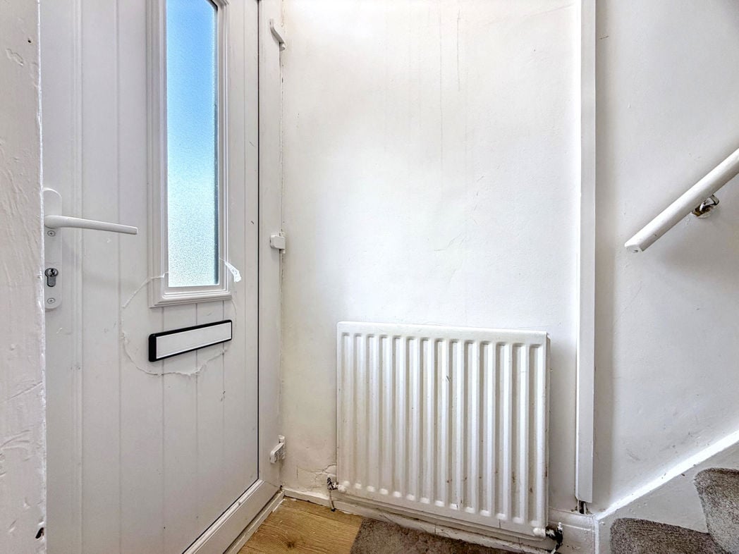 Property image 8 of 19