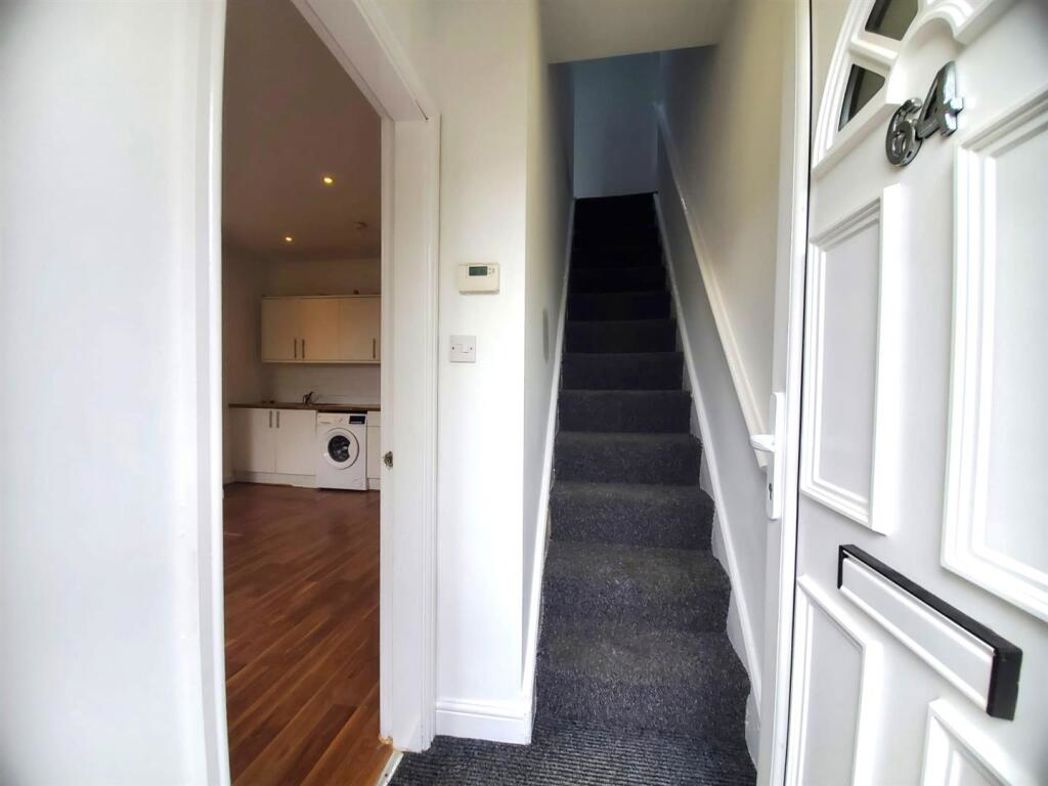 Property image 2 of 13
