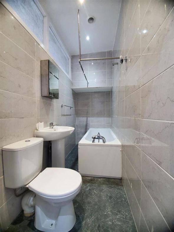 Property image 8 of 13