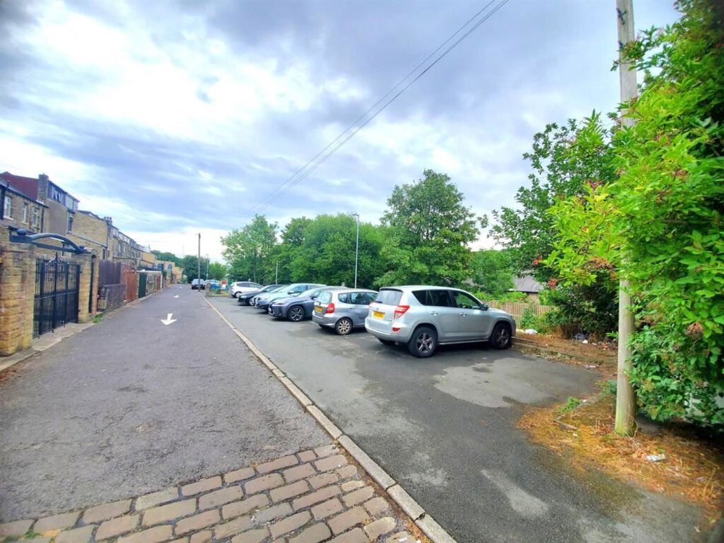Property image 13 of 13
