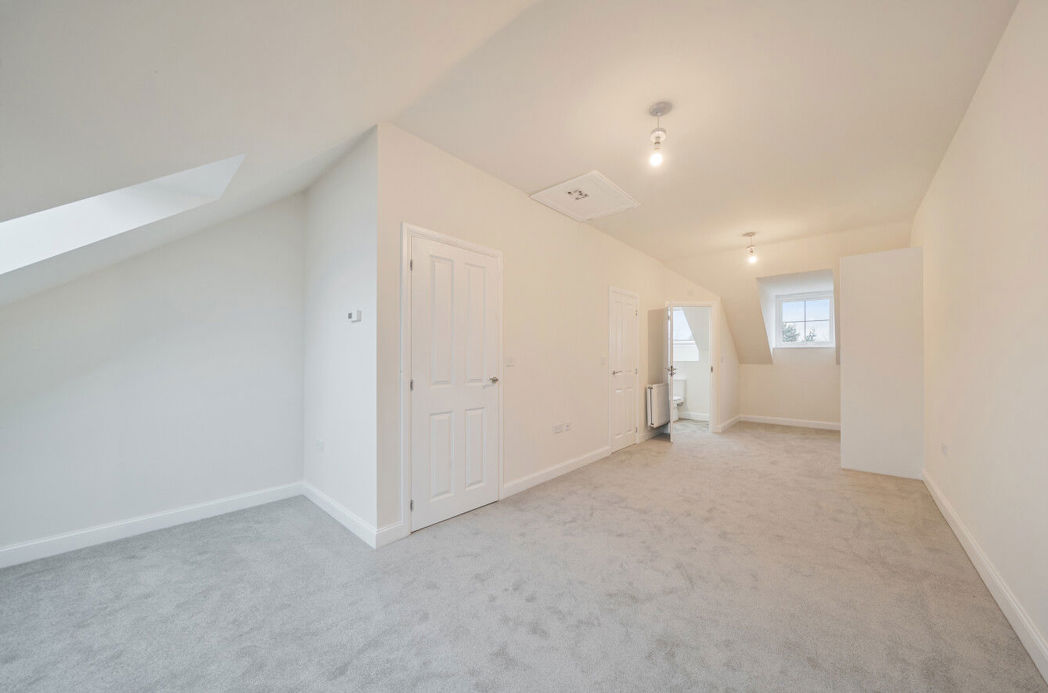 Property image 17 of 21