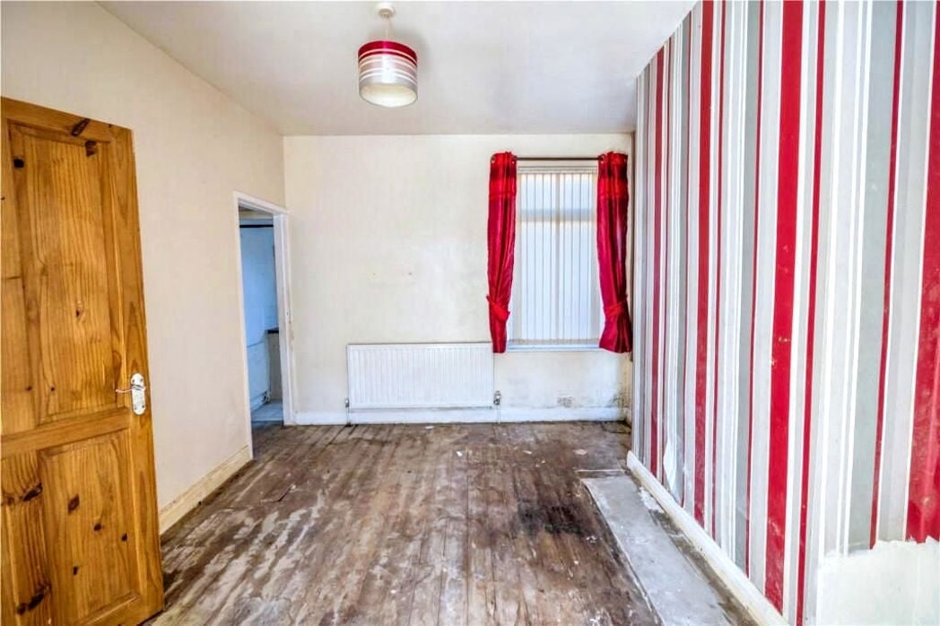 Property image 6 of 16