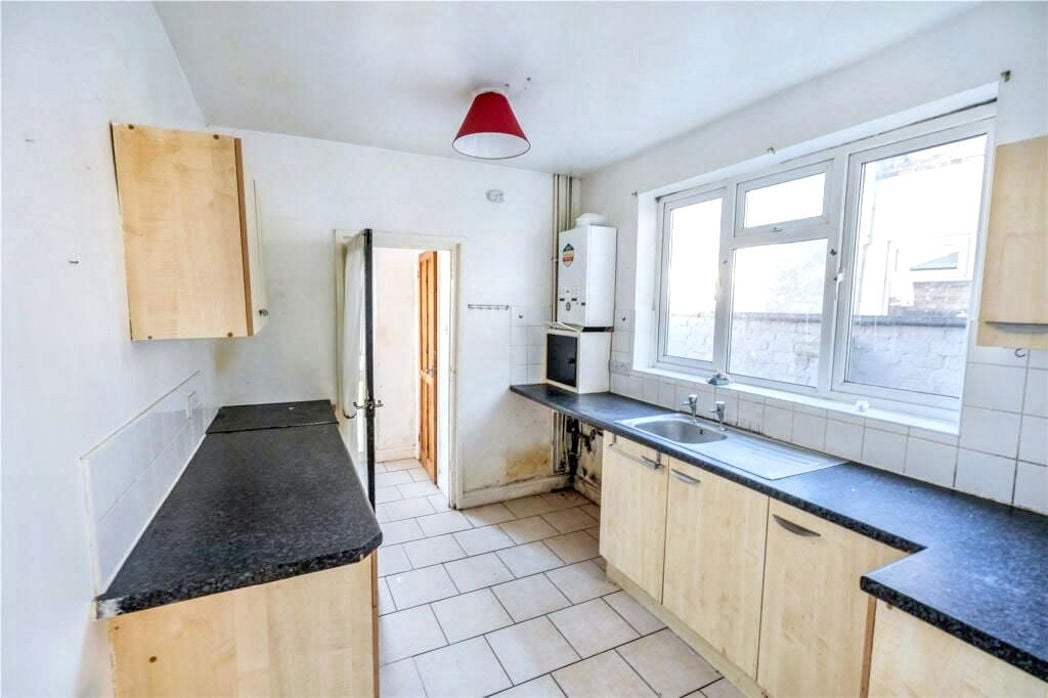 Property image 7 of 16